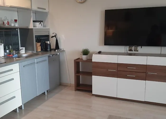 Peter Apartzakop * זקופאנה